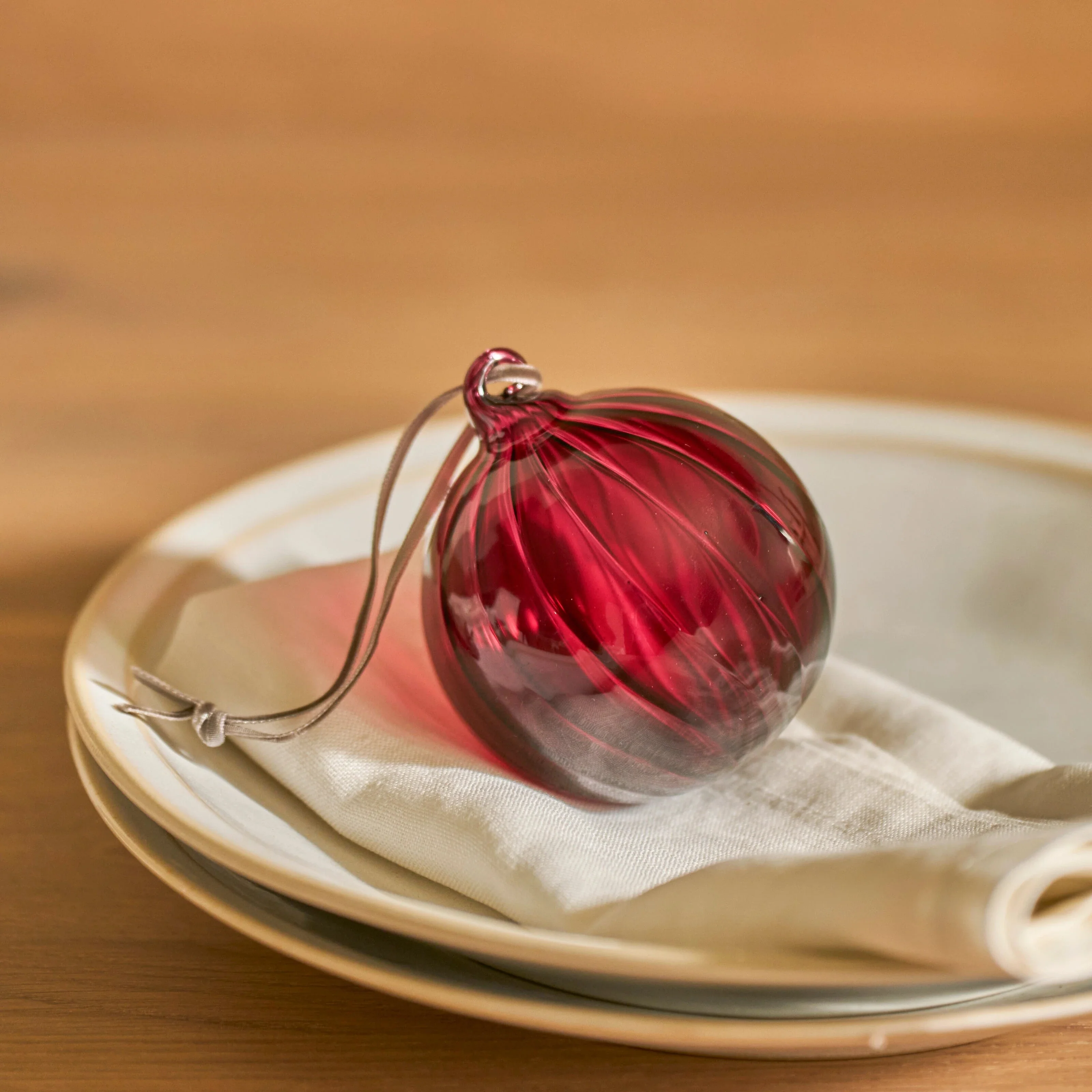 Avery Small Glass Bauble, Merlot - Set of 6