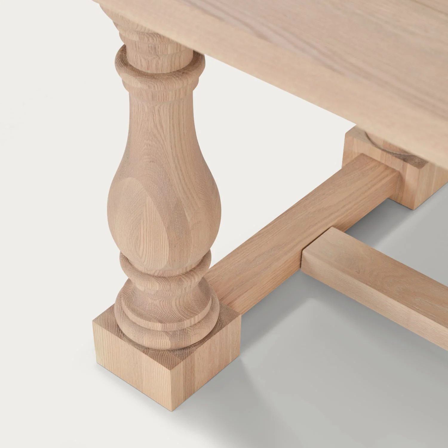 Balmoral 6-10 Seater Extendable Oak Dining Table - Image 5