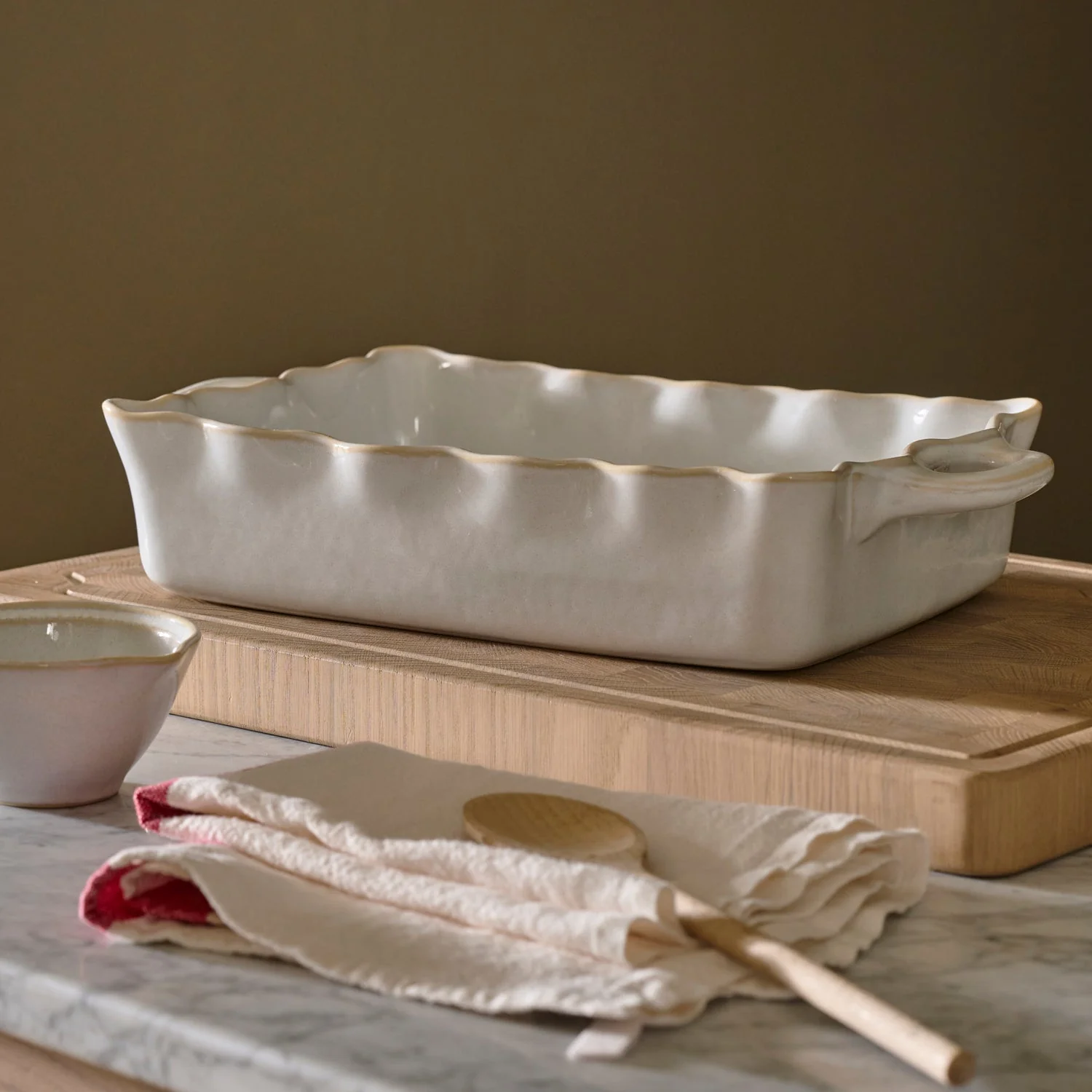 Bramley Stoneware Baking Dish, White - Image 8