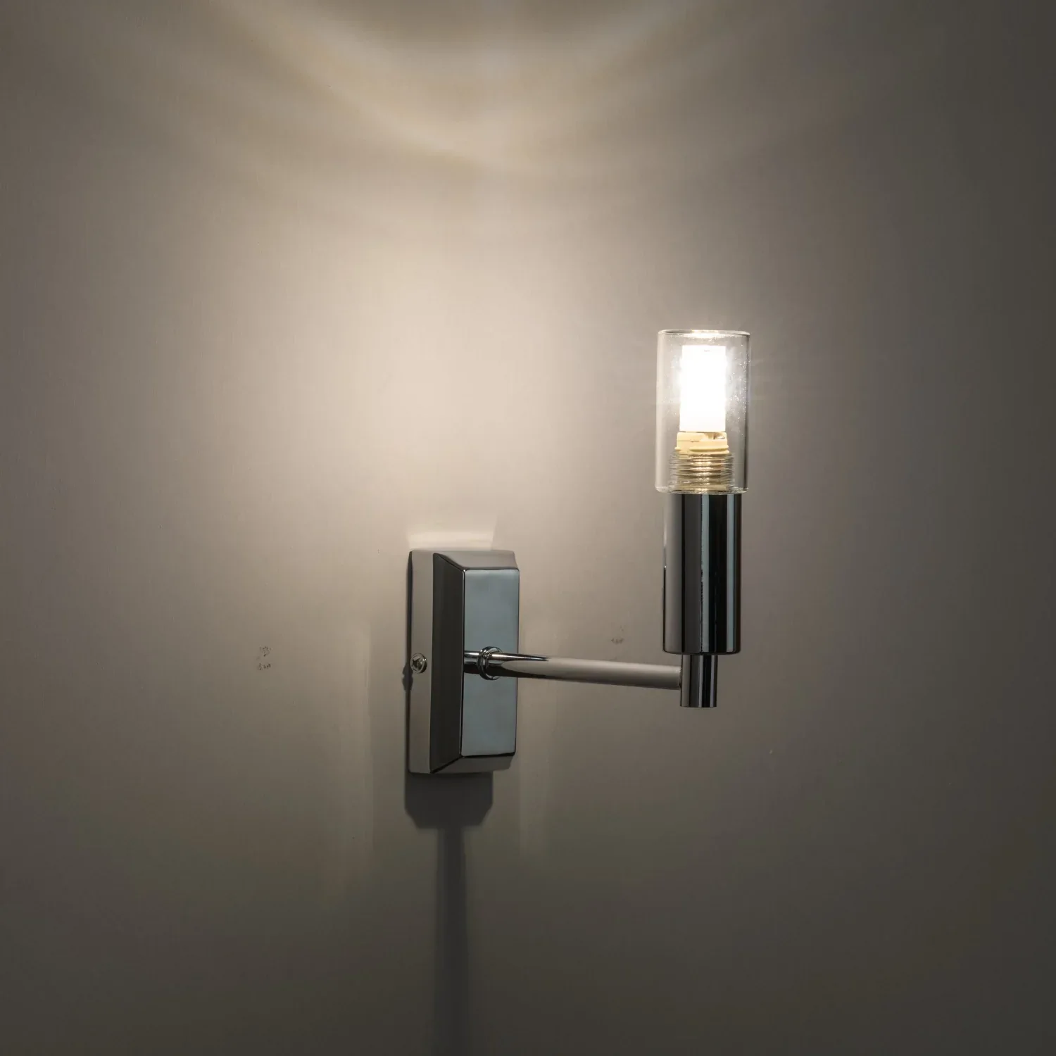 Brunswick Chrome Wall Light - Image 7