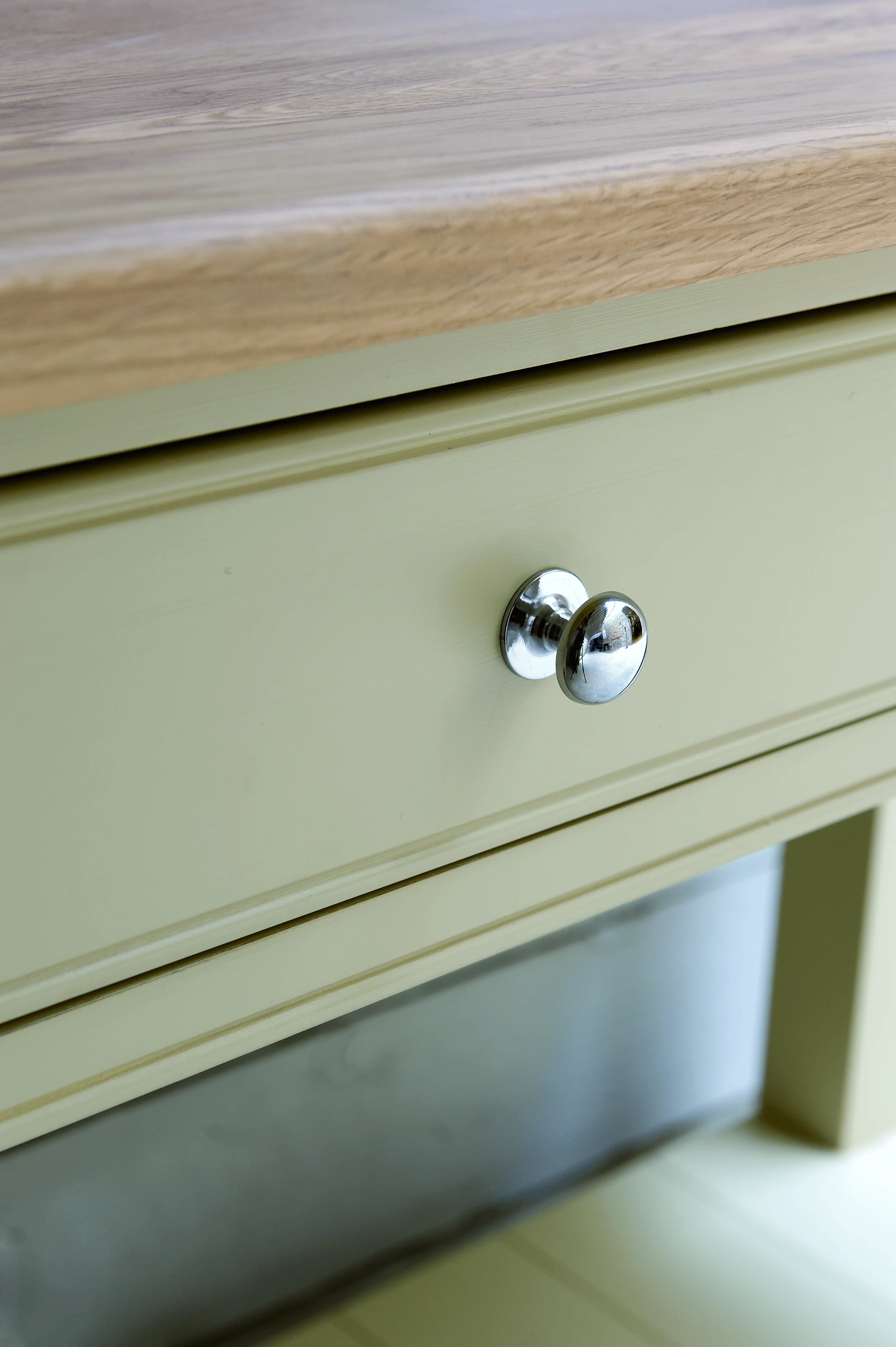 Chichester Console Table, Painted - Image 4