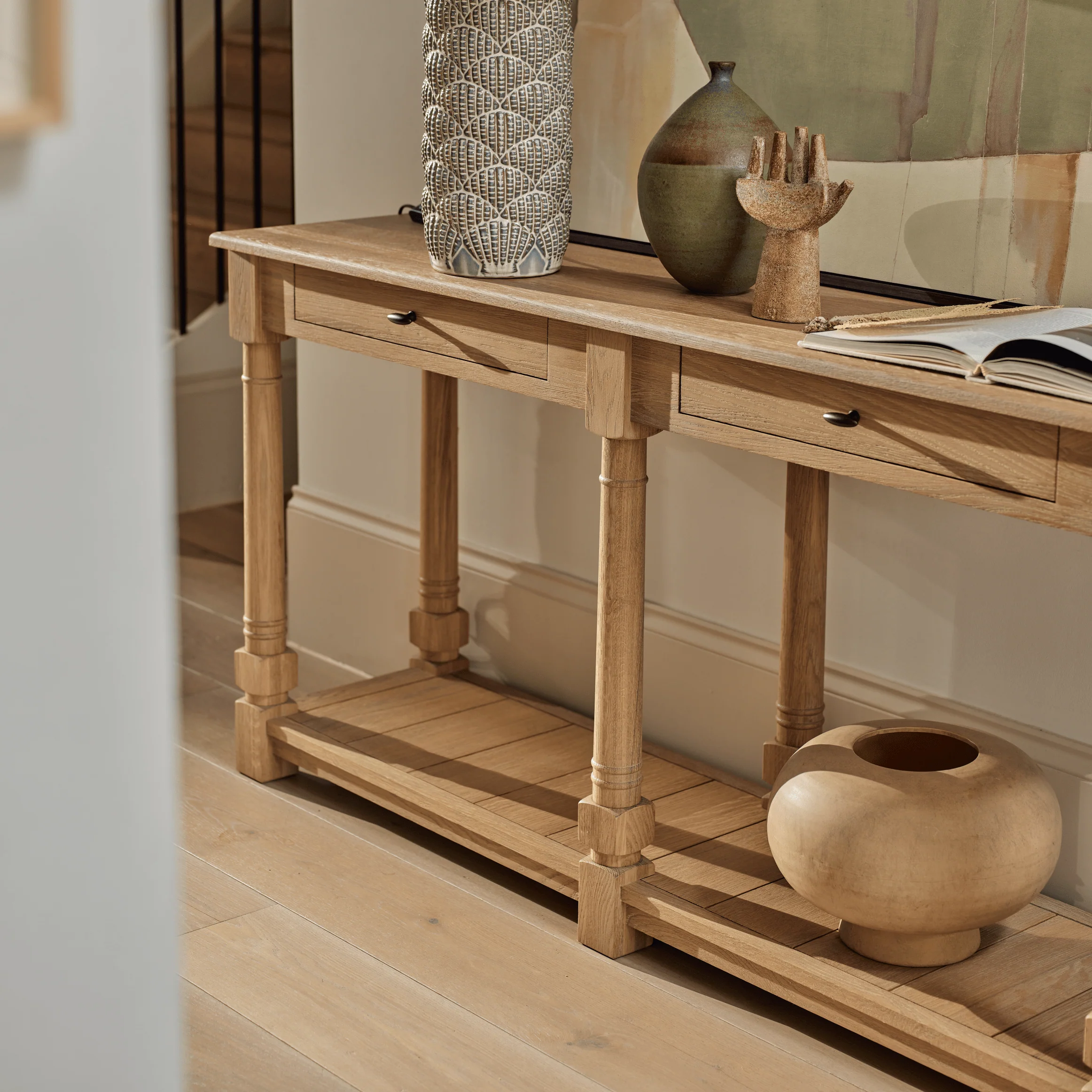 Edinburgh Console Table - Image 3