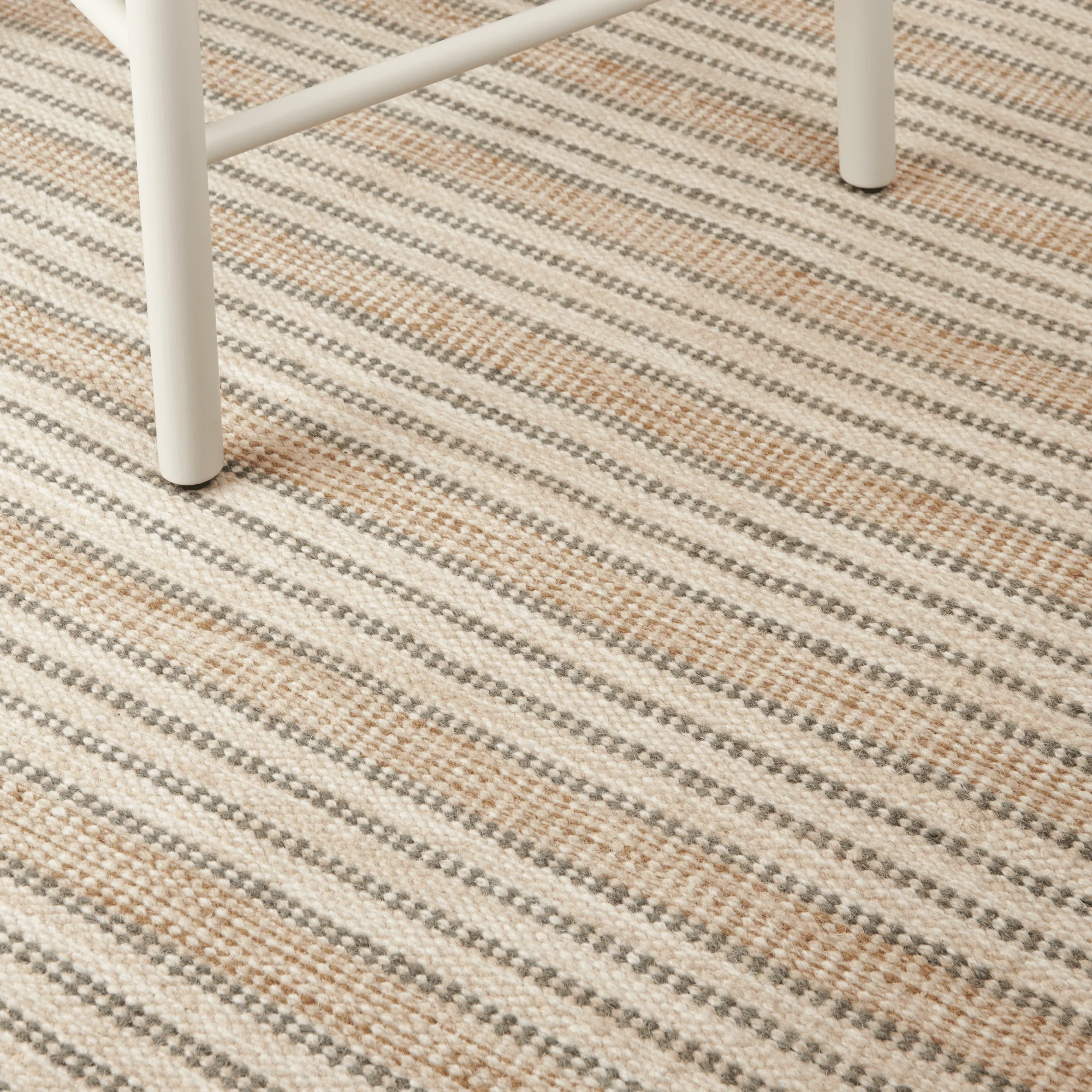Fistral Rug - Image 4