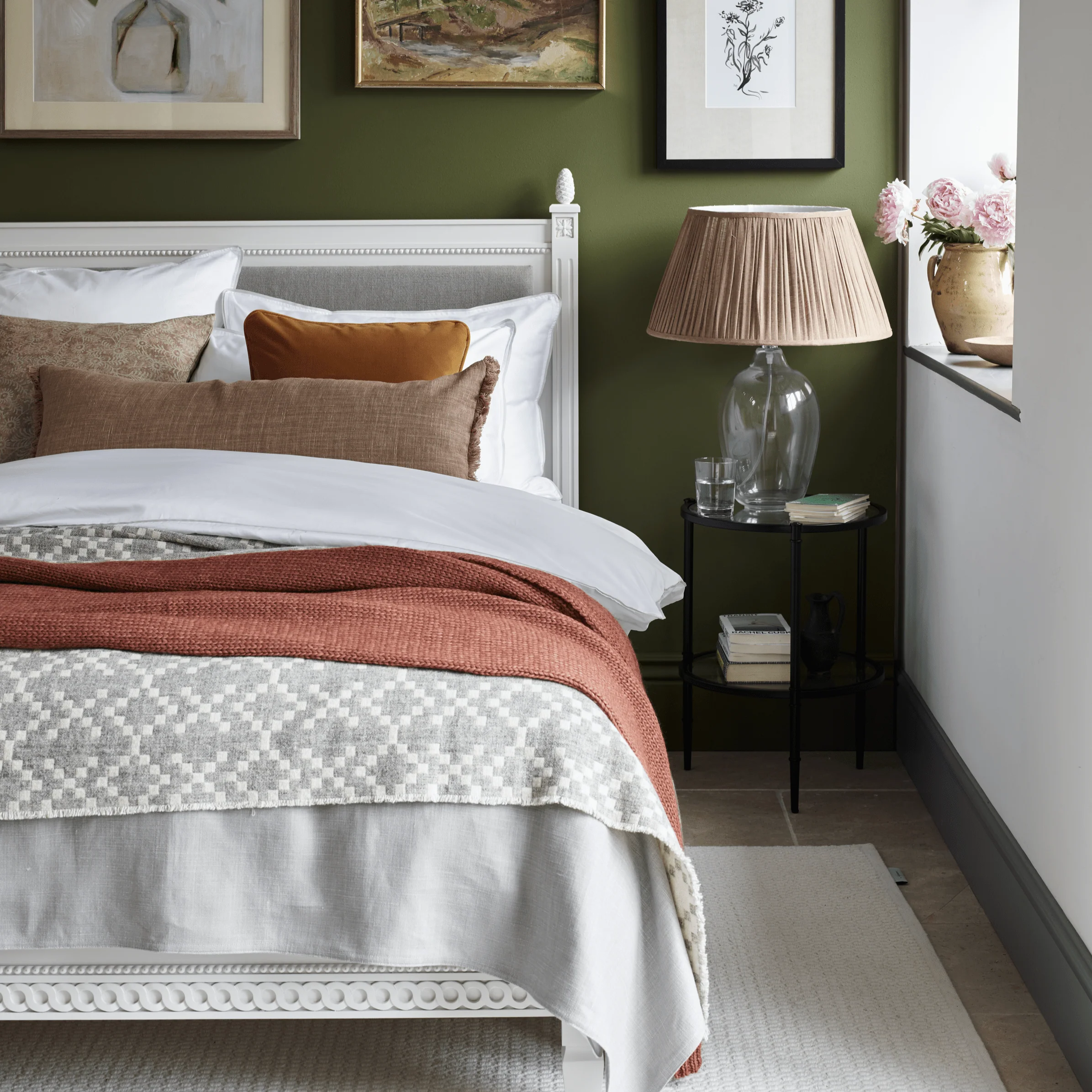 Larsson King Size Bed, Painted