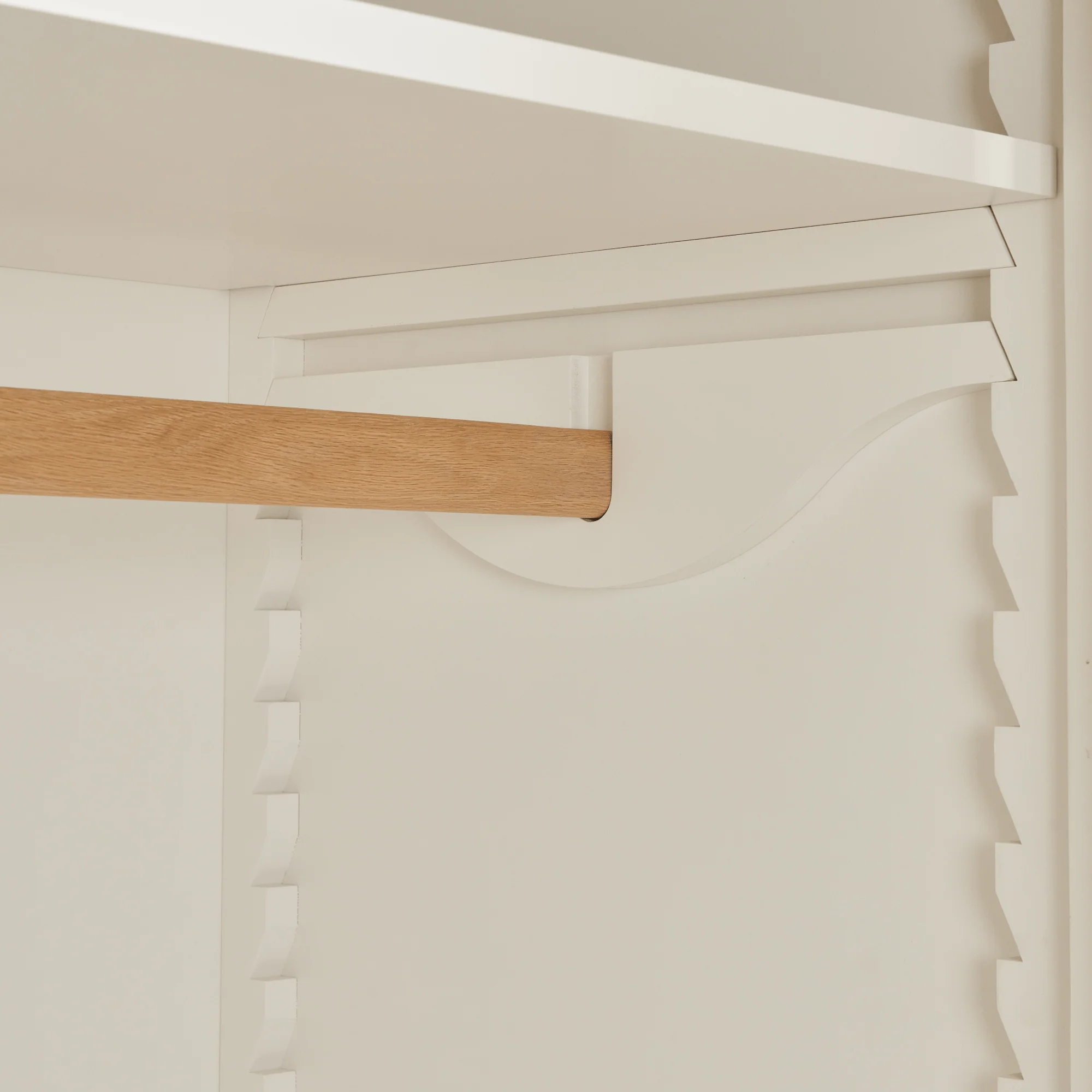 Larsson Triple Wardrobe, 170cm - Image 11