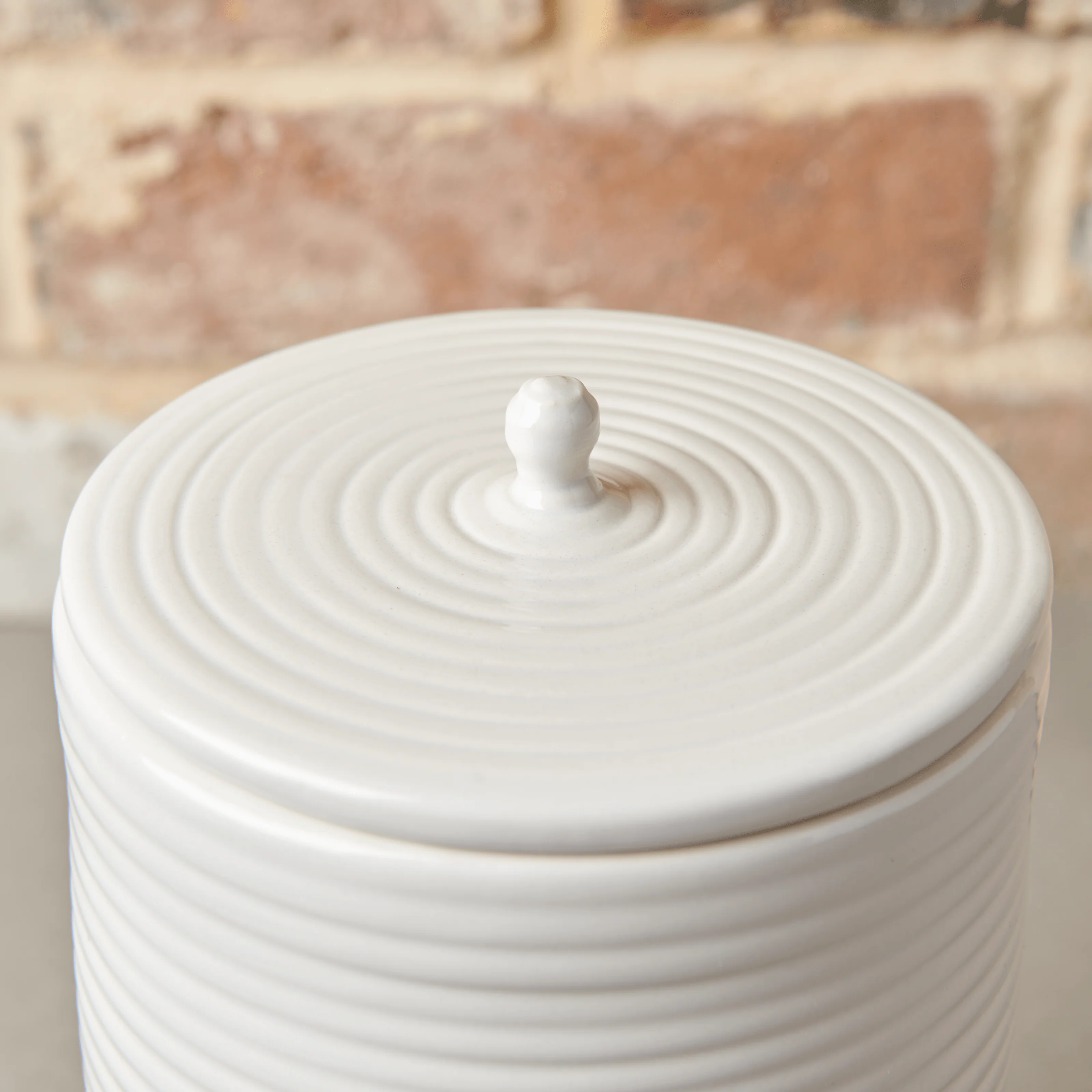 Lewes Storage Jar - Image 7