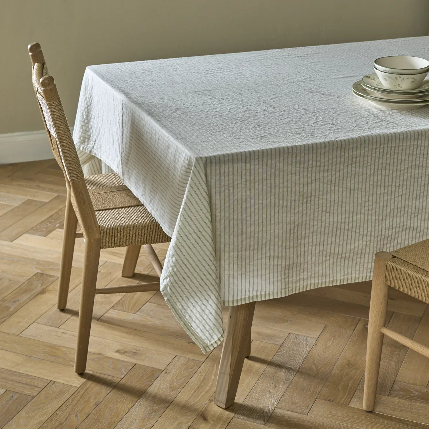 Maeve Cotton Linen Tablecloth, Nettle