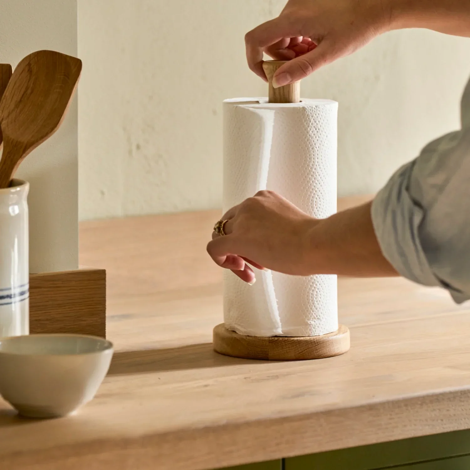 Orford Wooden Kitchen Roll Holder - Image 2