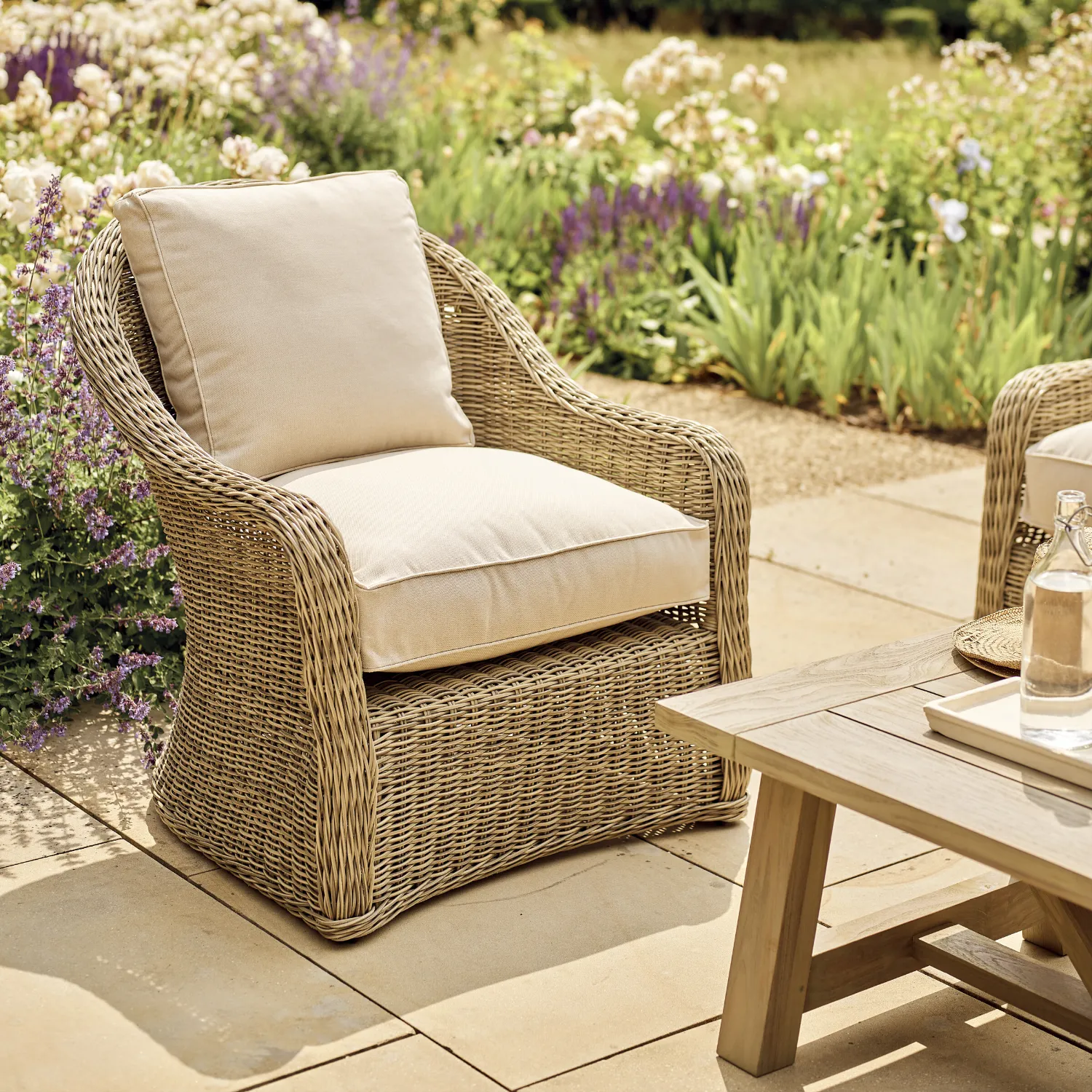 Purbeck 4 Seater Wicker Garden Sofa & Armchair Set with Coffee Table - Image 3