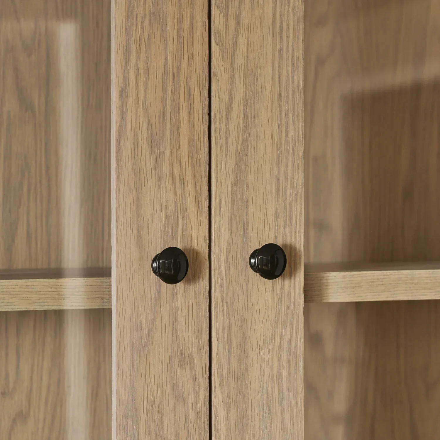 Suffolk 4ft Contemporary Oak Dresser - Image 8
