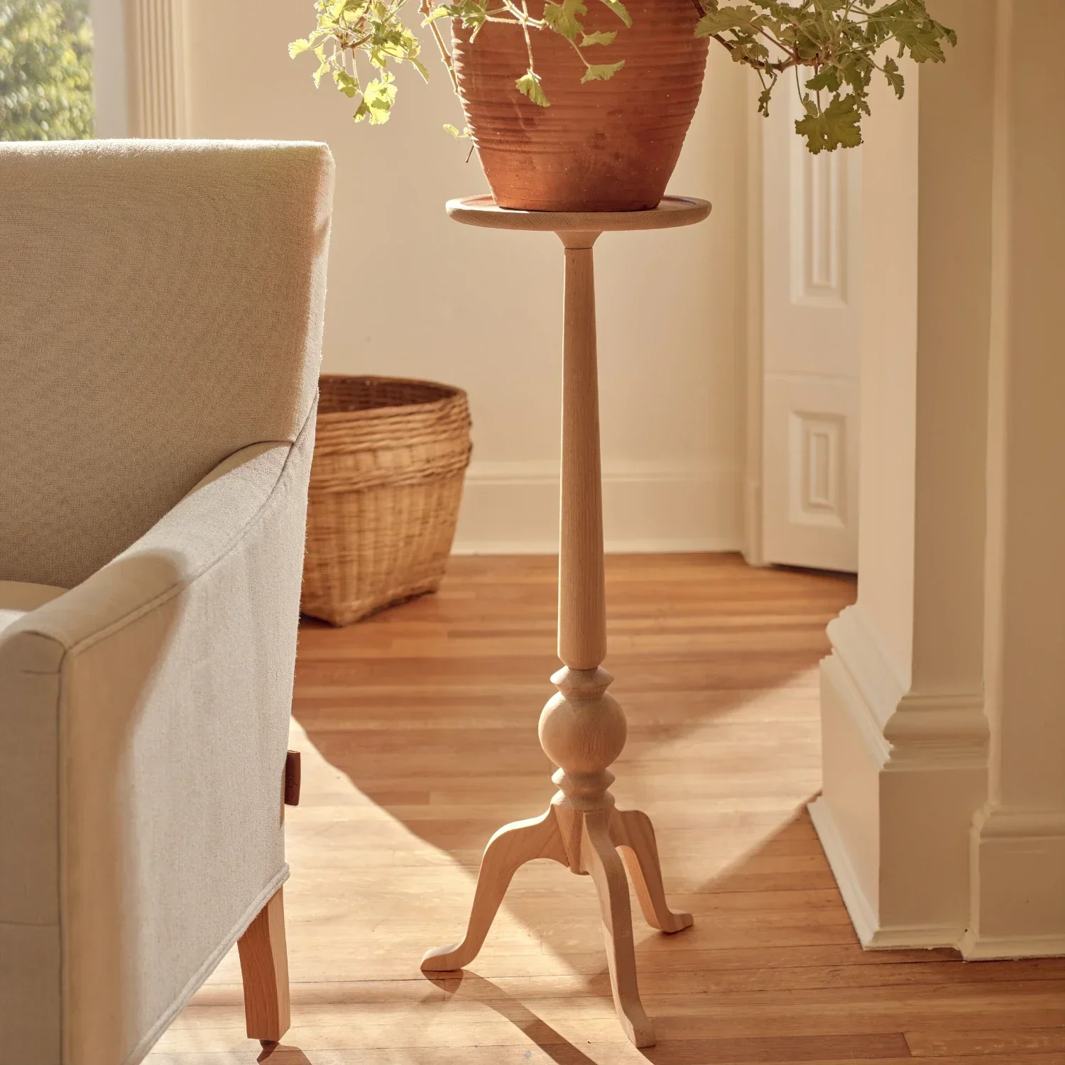 Thornbury Oak Plant Stand, Natural Oak - Image 4