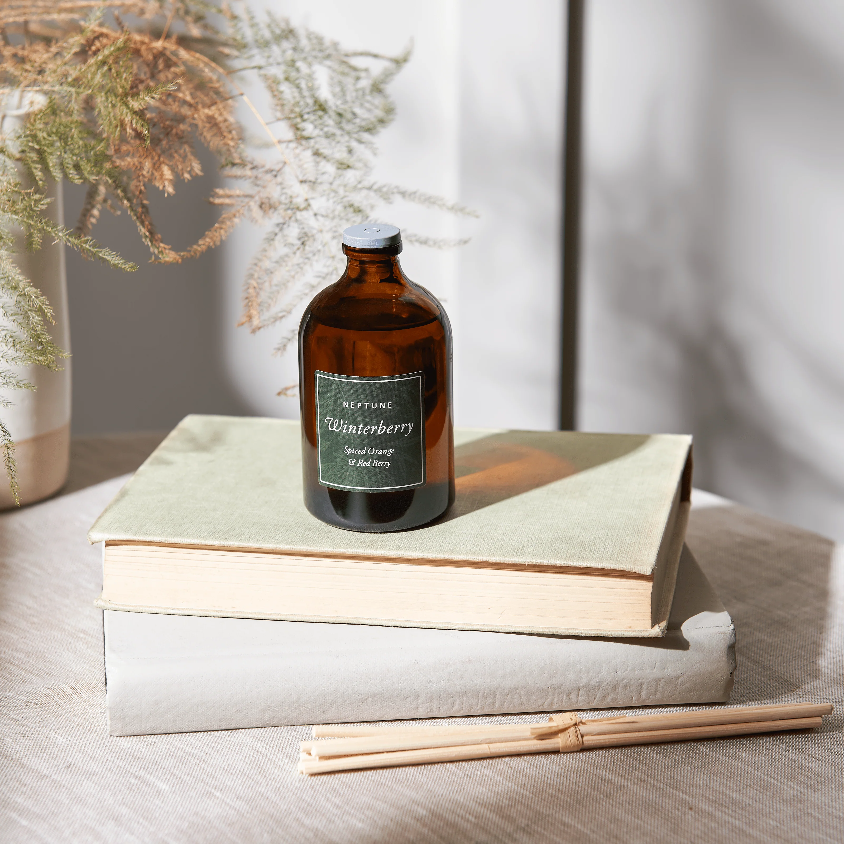 Winterberry Reed Diffuser, Spiced Orange & Red Berry - Image 5