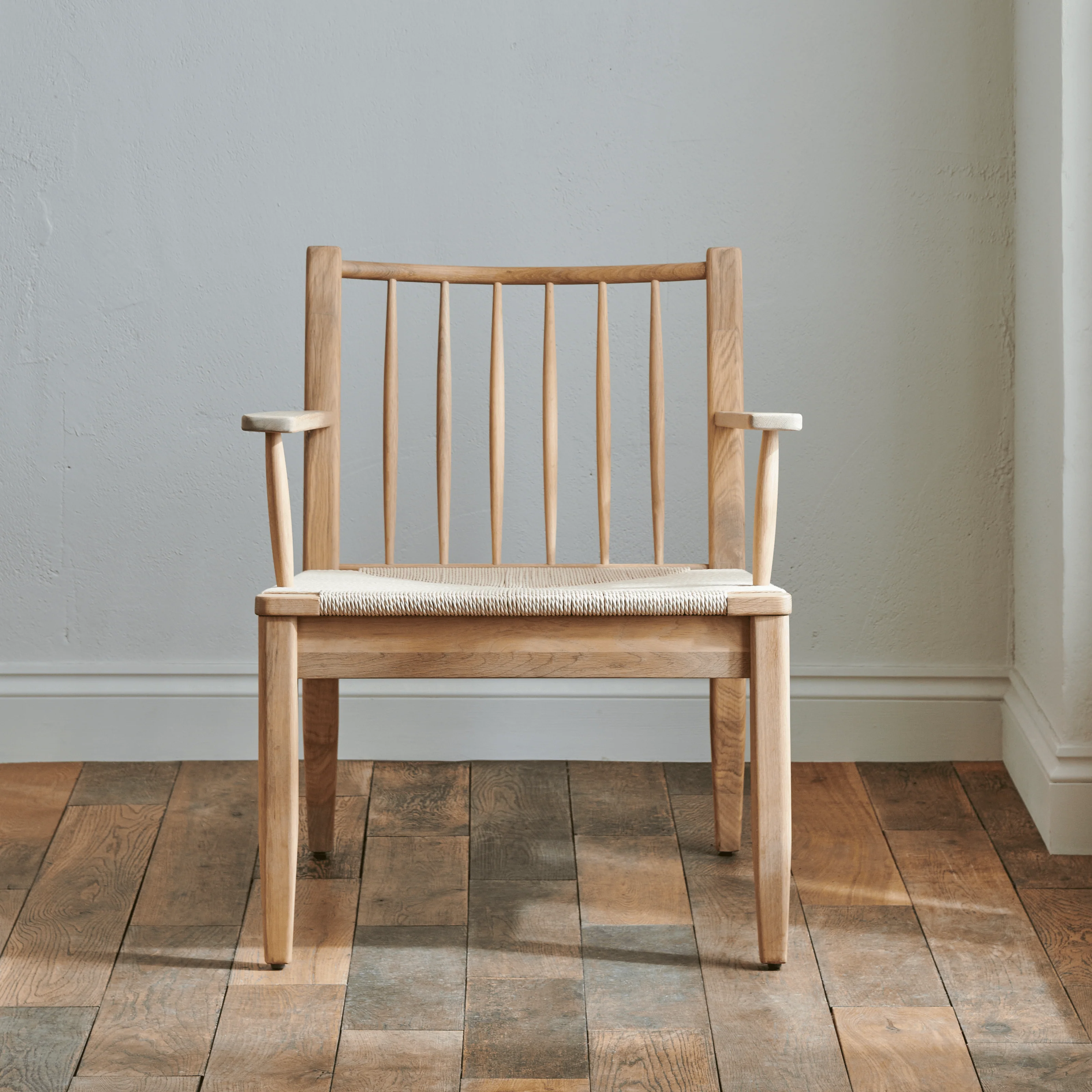 Wycombe Oak Armchair - Image 5